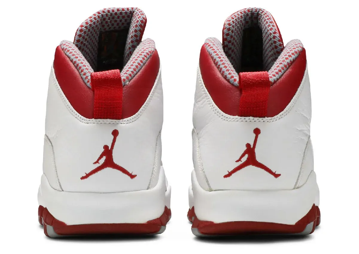 Air Jordan 10 Red Steel — segmented outsole