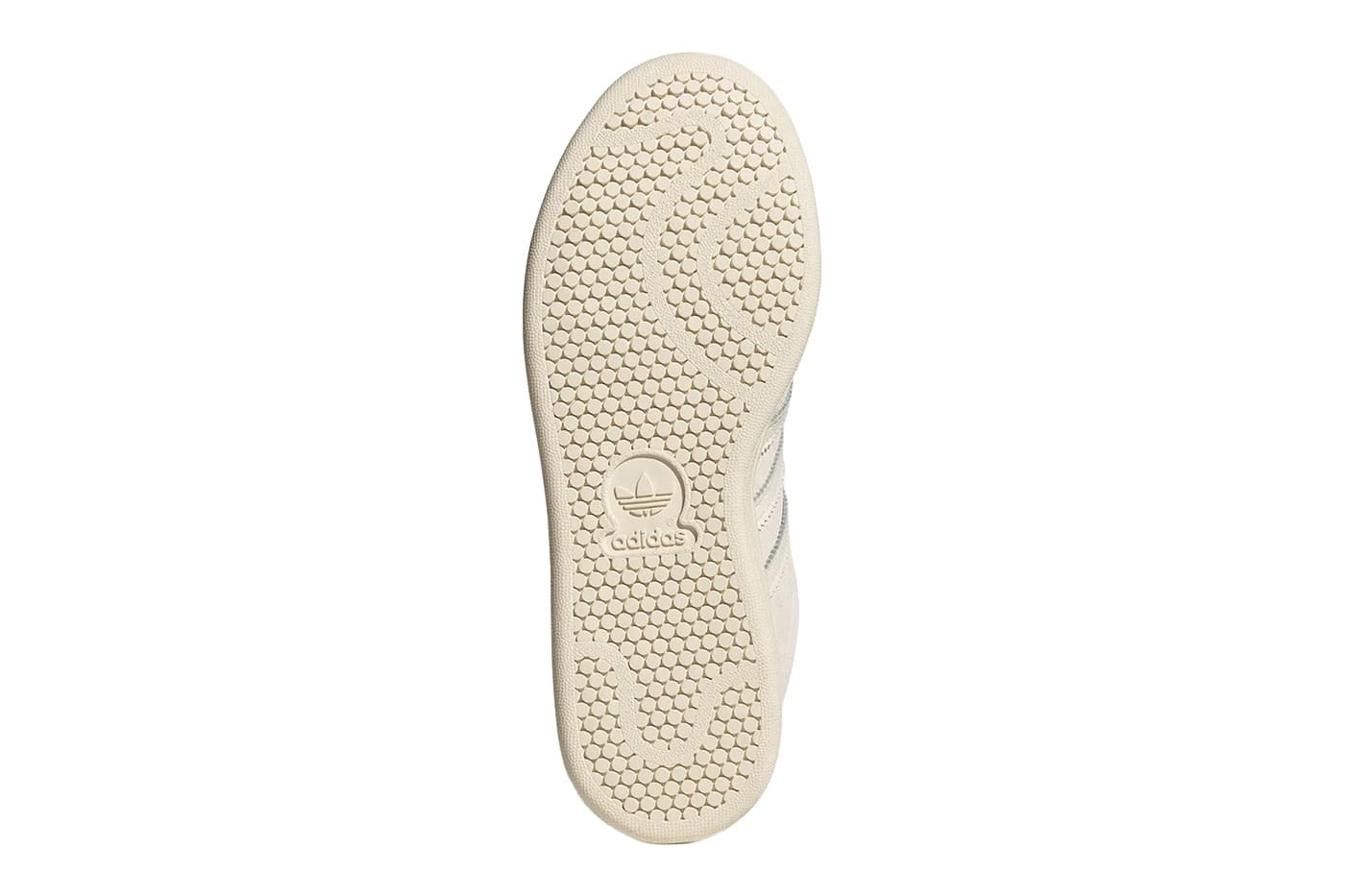 adidas Billie Jean King KH9857 top-down view with tongue tag illustration