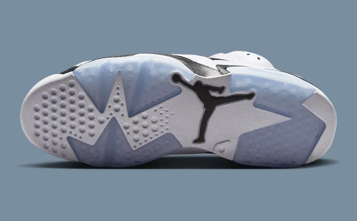 Air Jordan 6 Oreo 2026 outsole view