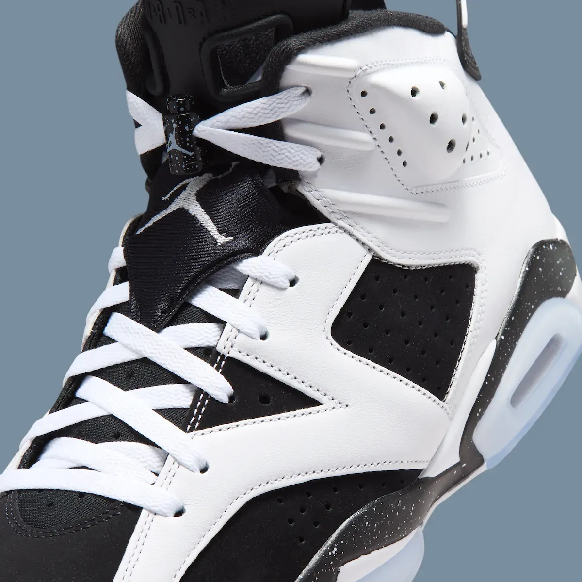 Air Jordan 6 Oreo 2026 top-down view