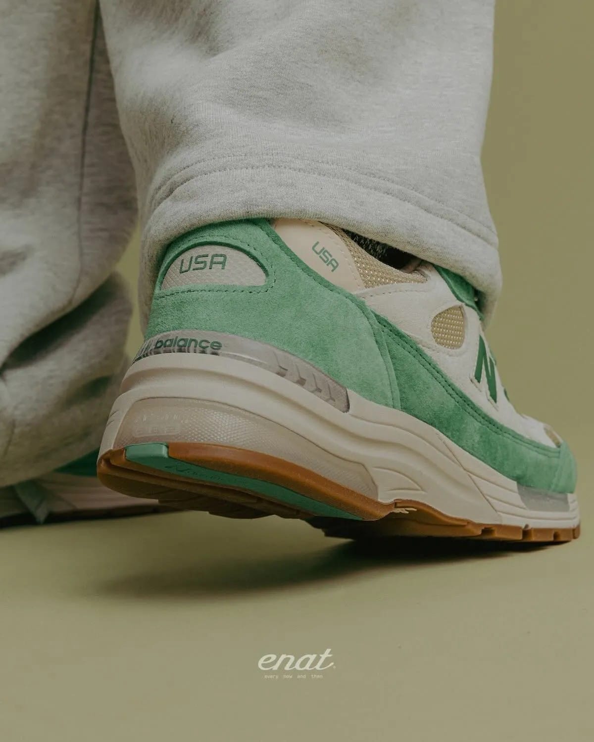 Every Now and Then x New Balance 992 top-down and sole view