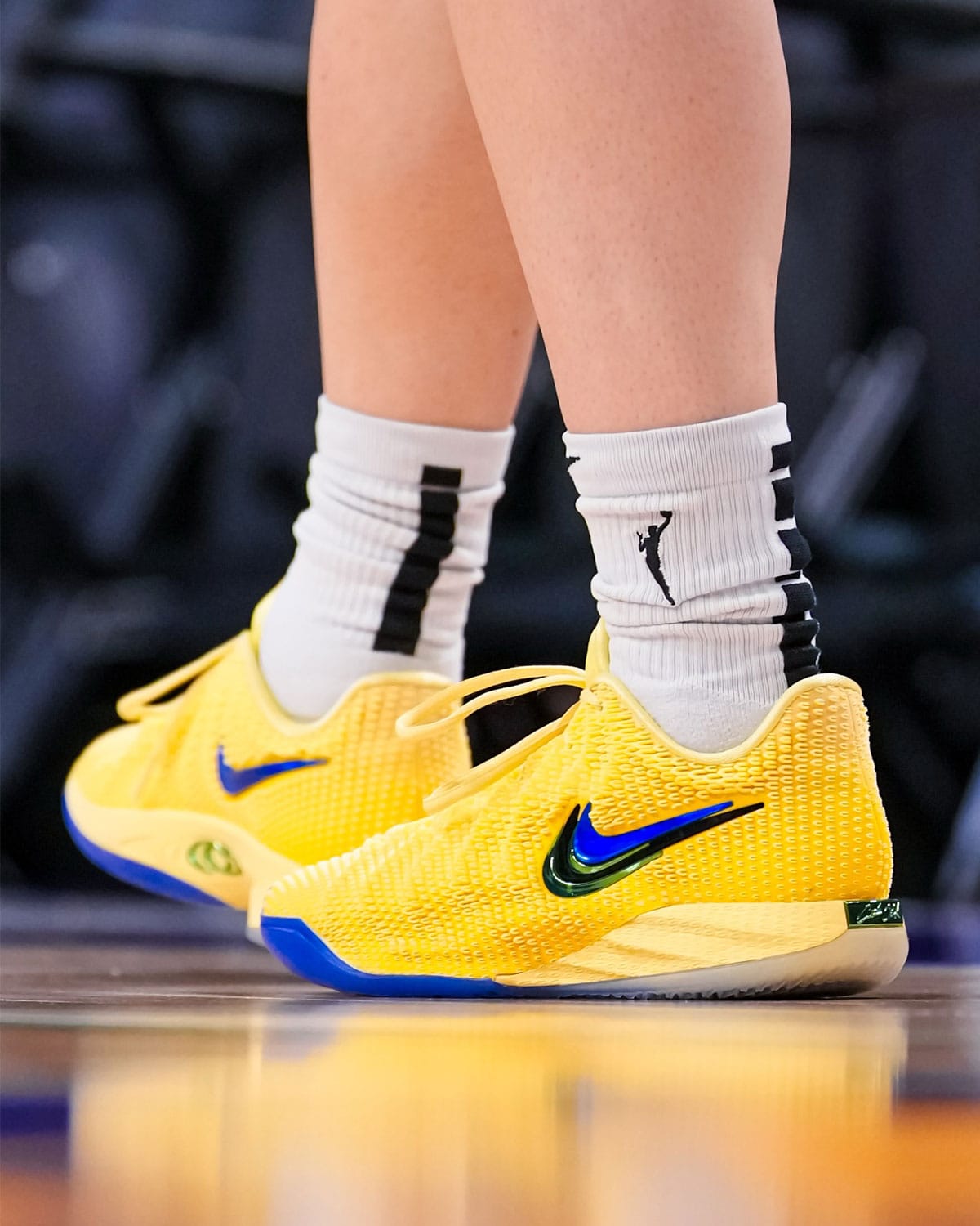 Nike Caitlin 1 Yellow Zest heel and sole detail