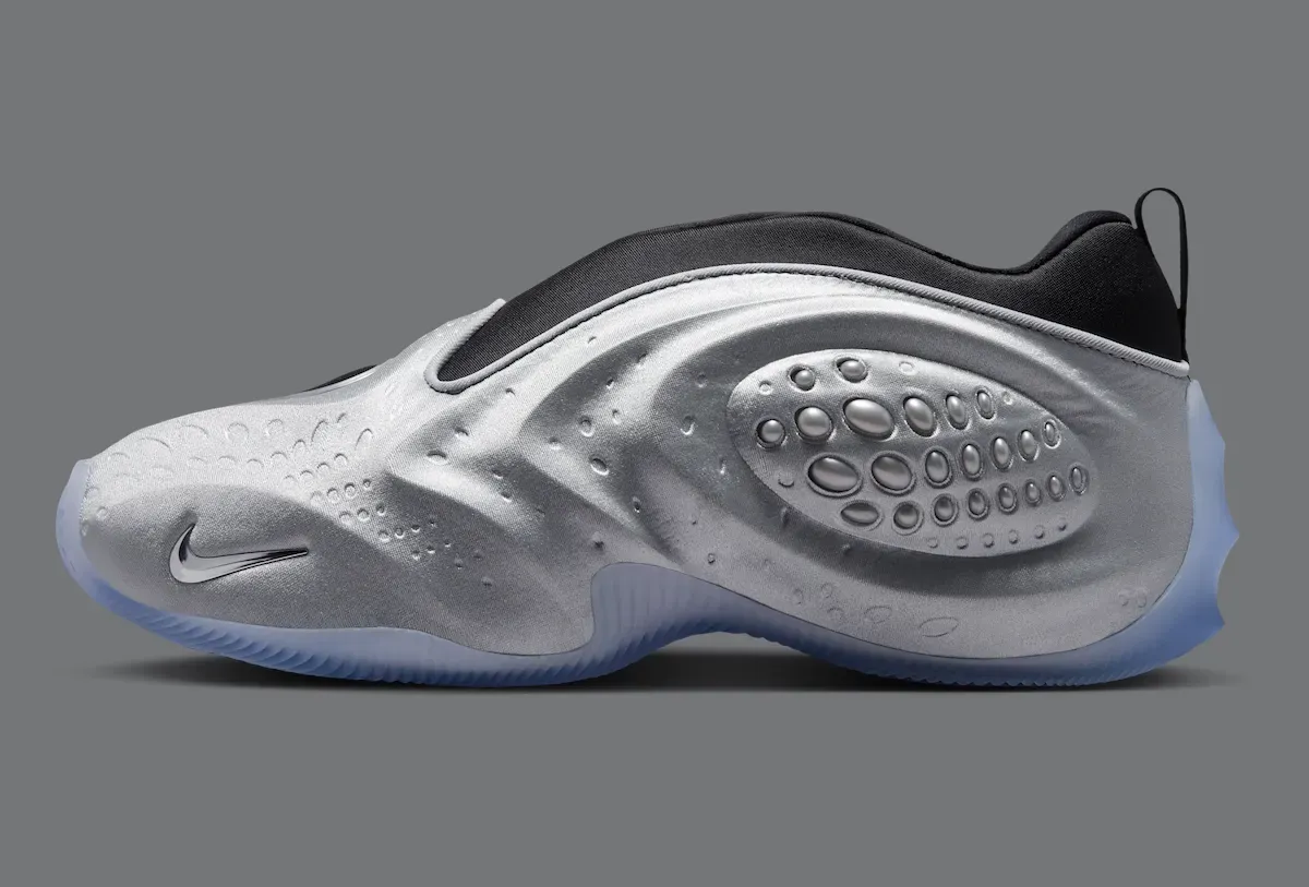 Nike First Sight Shadow Metallic Silver lateral view showing the molded silver shell