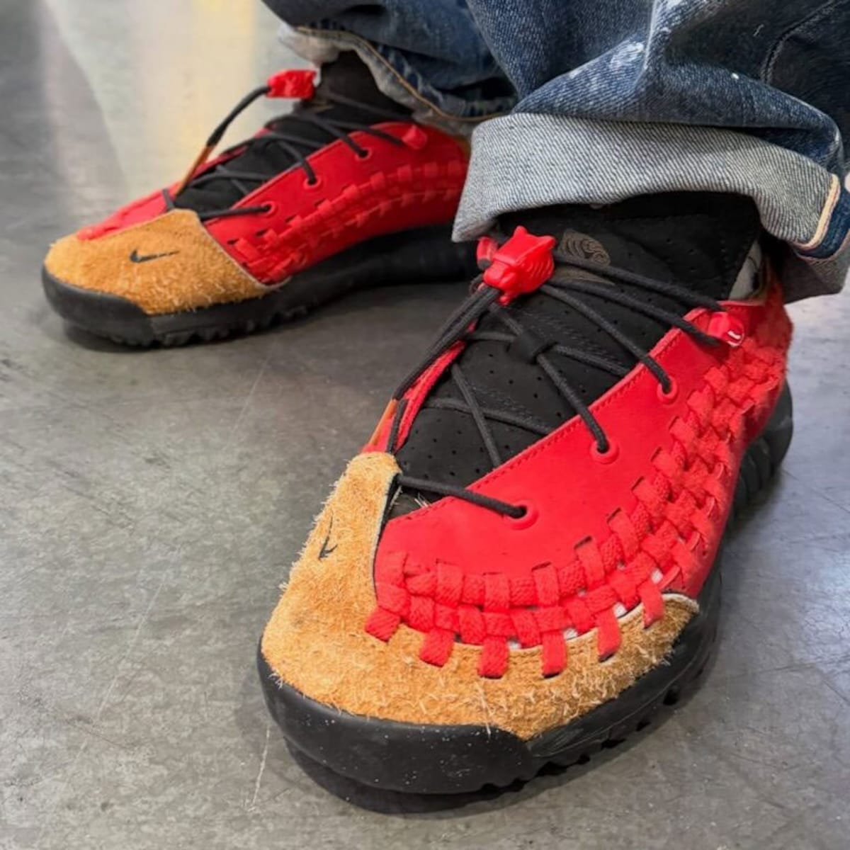 SOULGOODS x Nike Homescape Woven in Chile Red with tan suede toe cap