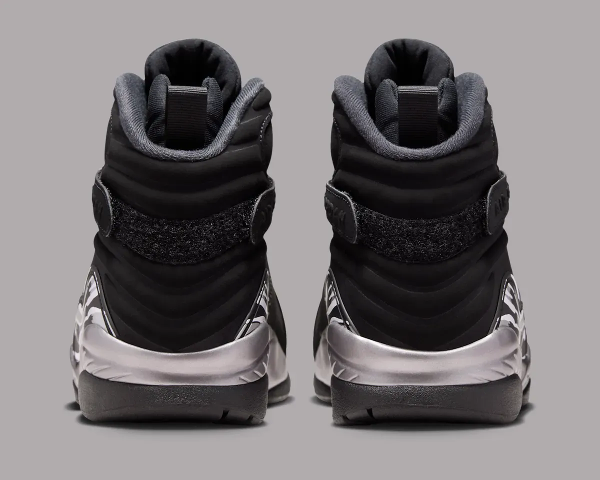 Air Jordan 8 Chrome 305381-007 detail of the crossover straps and chrome buckle hardware