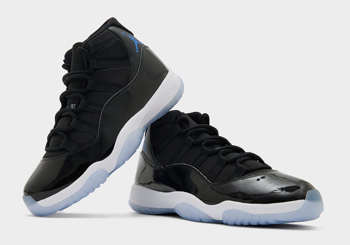 Air Jordan 11 Space Jam 2026 retro lateral view