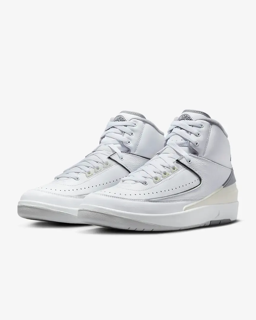 Air Jordan 2 Retro "White/Sail/Black/Cement Grey"