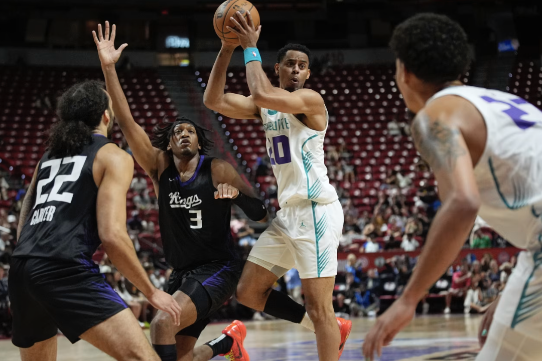 NBCU Explores New Sports Cable Network to Complement Peacock Strategy