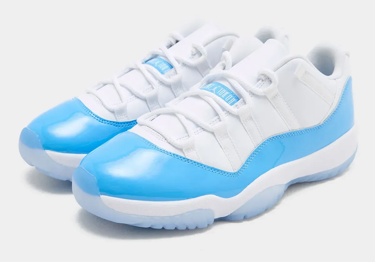 Air Jordan 11 Low "UNC"