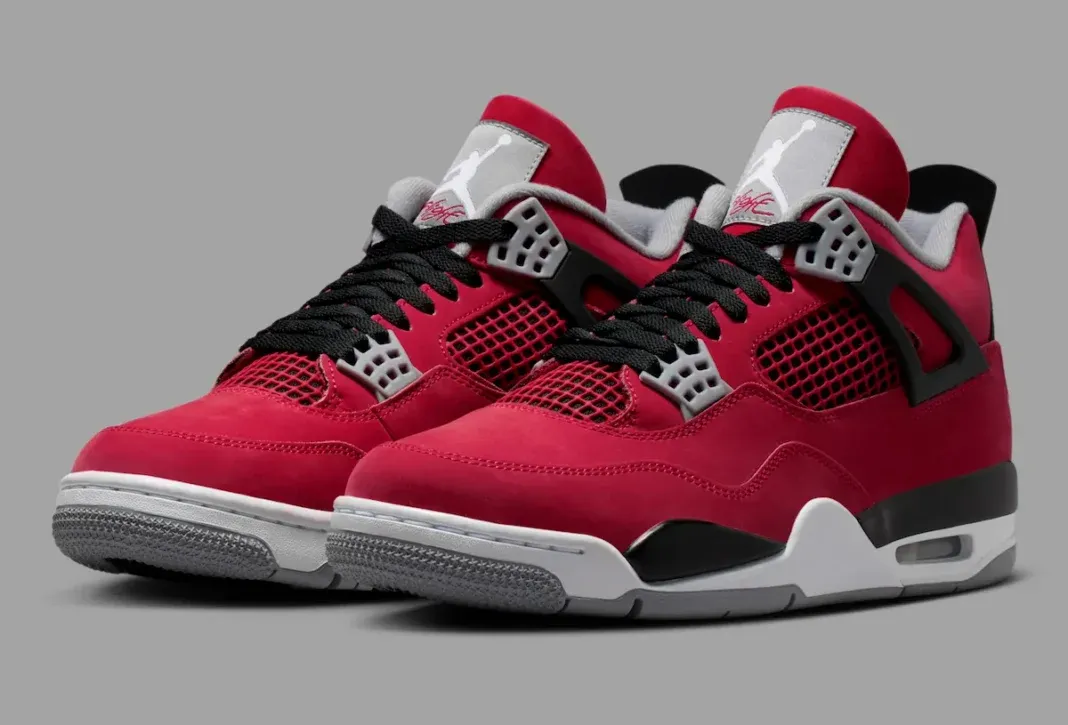 Air Jordan 4 "Toro Bravo" Drops May 30 for $220