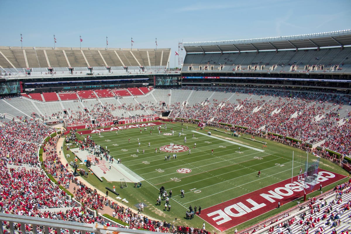 College Sports Commission Relaxes NIL Collective Restrictions Following Legal Pressure