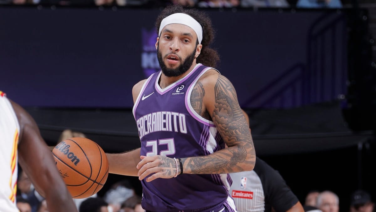 Hawks Acquire Devin Carter and a Second-Round Pick From the Kings