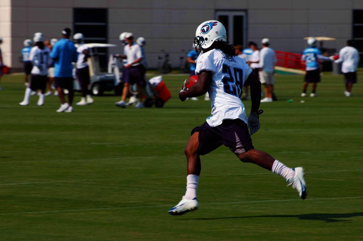Former NFL Running Back Chris Johnson Reveals ALS Diagnosis at 39