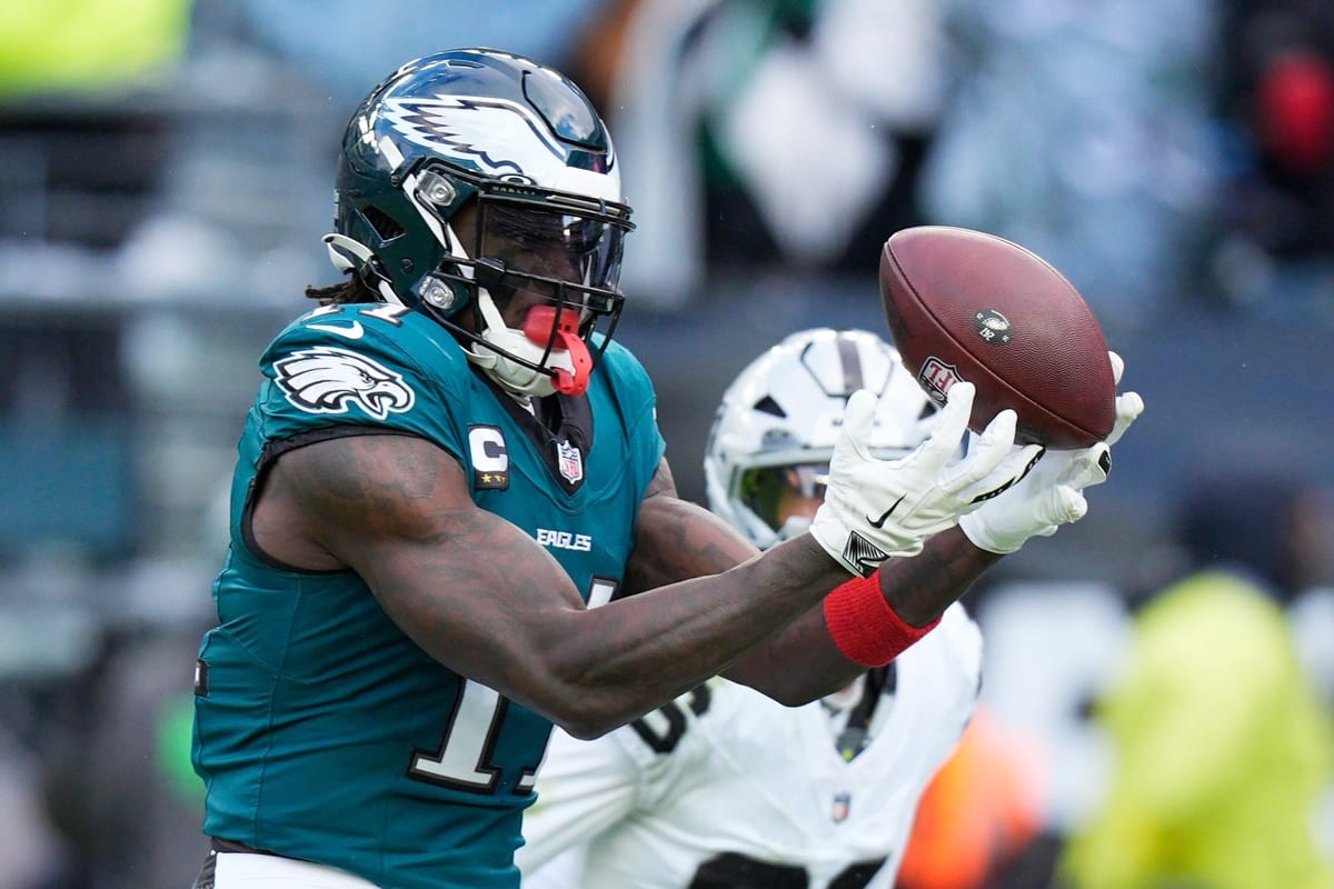 Eagles Trade A.J. Brown to Patriots for 2028 First- and 2027 Fifth-Round Picks