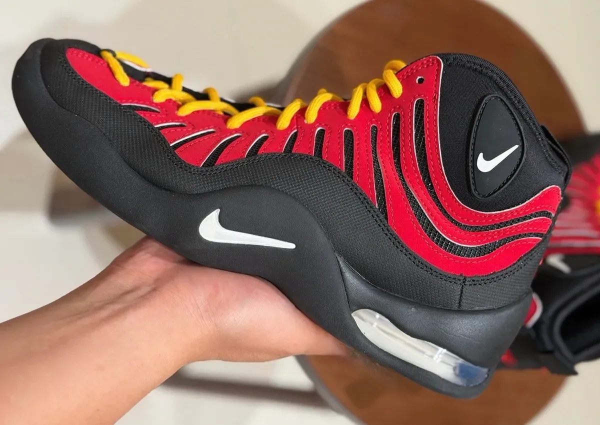 Nike Air Bakin OG 'Varsity Red' Returns Fall 2026 for $170