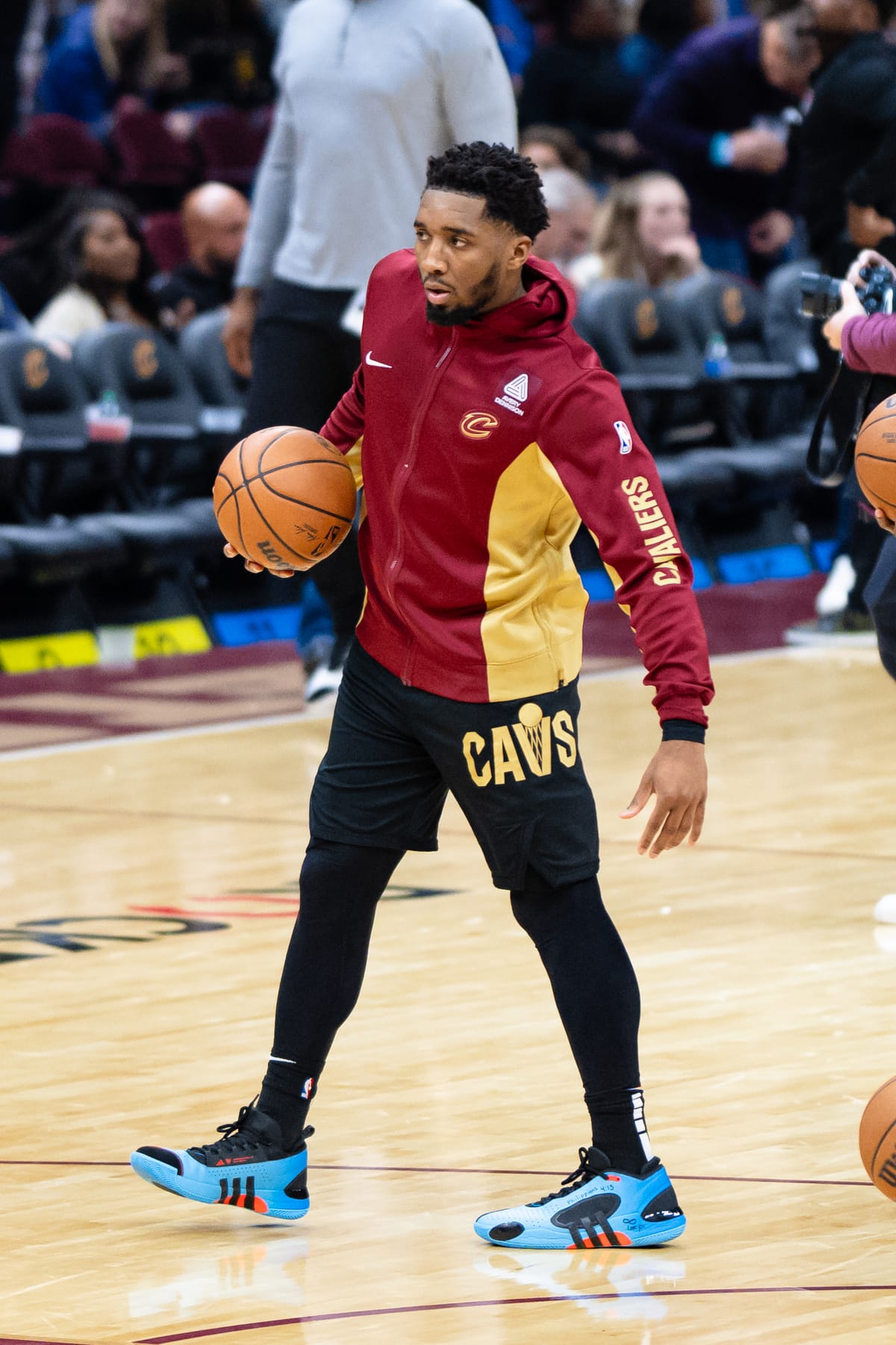 Donovan Mitchell Agrees to 4-Year, $273M Extension With Cavaliers