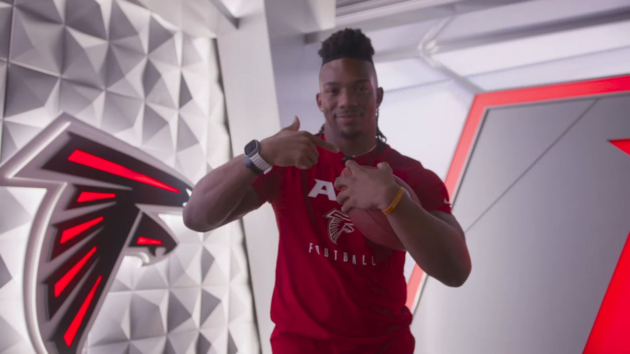 Falcons Sign Bijan Robinson to Three-Year Extension With $51 Million Guaranteed