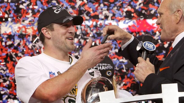 Aaron Rodgers Responds Diplomatically to Terry Bradshaw's Criticism