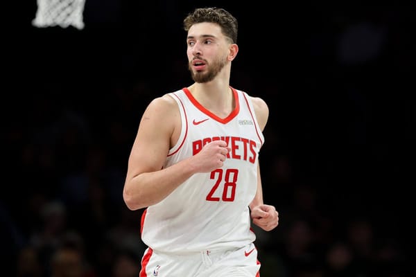 Rockets' Alperen Şengün Leaves Game vs. Mavericks with Sprained Ankle