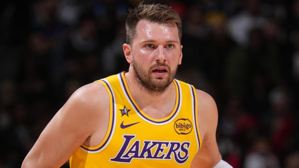 Daily Roundup: NBA Rivals Week Heats Up, NFL Conference Championships Set, Champions League Knockout Takes Shape