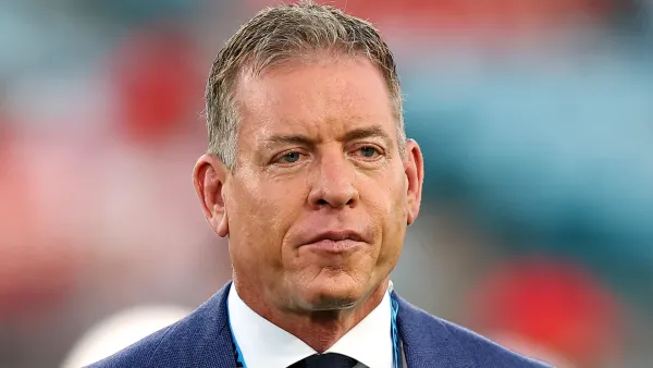 Dolphins Bring Troy Aikman Into General Manager Search