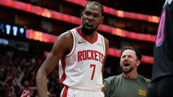 Kevin Durant Passes Michael Jordan for Fifth on NBA's All-Time Scoring List