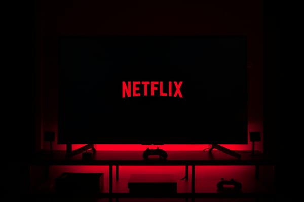 Netflix Revenue and Profit Rise as Subscriptions Top 325 Million