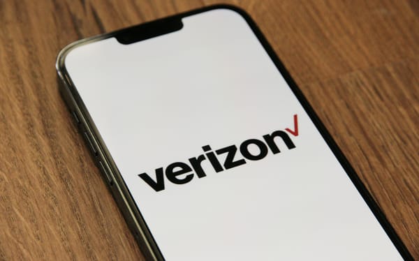 Verizon Issues $20 Credits to Customers Affected by Outage