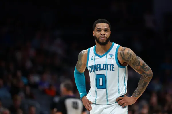 Hornets Trade Miles Bridges to Suns for Grayson Allen and Royce O'Neale