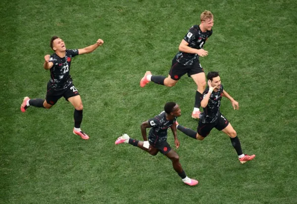 Canada Beats South Africa 1-0 to Reach the World Cup Round of 16