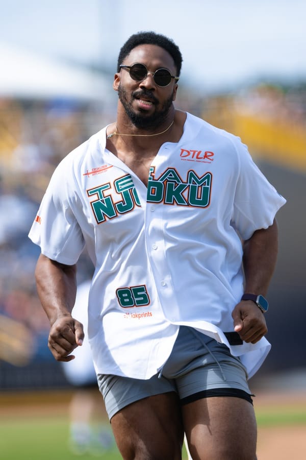 Browns Trade Myles Garrett to Rams for Jared Verse and a 2027 First-Round Pick