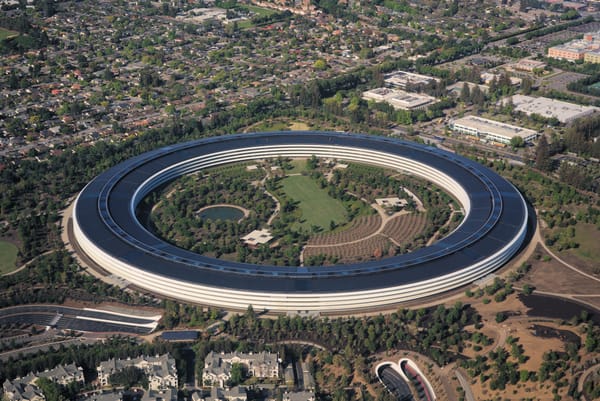 Aerial view of Apple Park, Apple's Cupertino headquarters