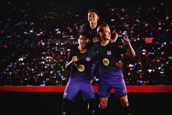 Alejandro Balde, Pablo Gavi and Frenkie de Jong wearing FC Barcelona's Kobe Bryant-inspired 2026-27 away kit